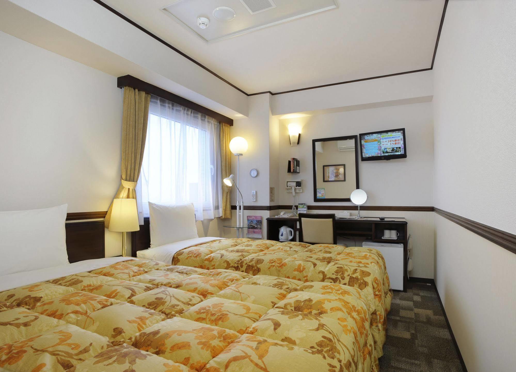 Toyoko Inn Shonan Kamakura Fujisawa-Eki Kita-Guchi Exterior foto